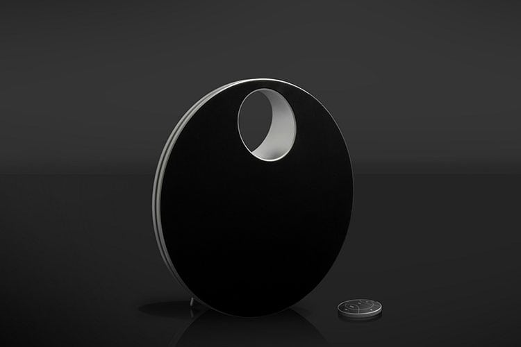 adcom luna speaker with remote controller